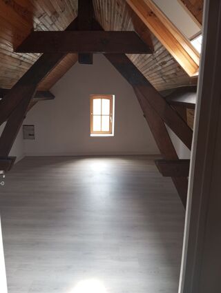  Maison à louer 6 pièces 100 m²