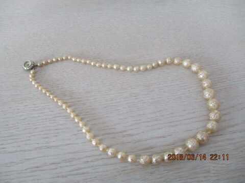 Collier ancien 20 Castres (81)