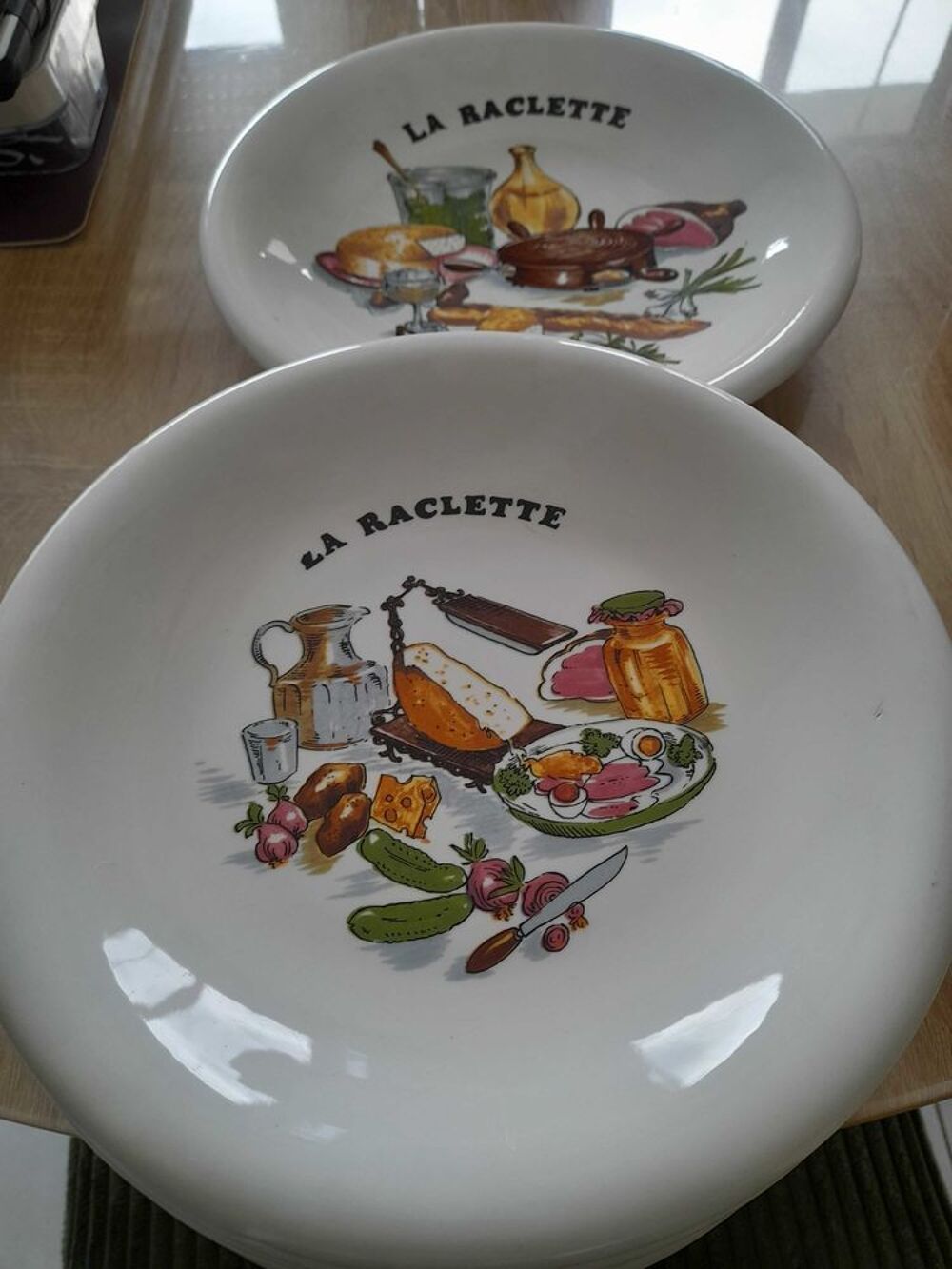 service &agrave; raclette assiettes et plats plus assiette esgargot Electroménager