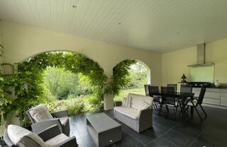  Villa � vendre 8 pi�ces 220 m�