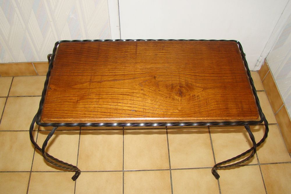 Table basse en fer forg&eacute; torsad&eacute; - vintage ann&eacute;es 1960 Meubles