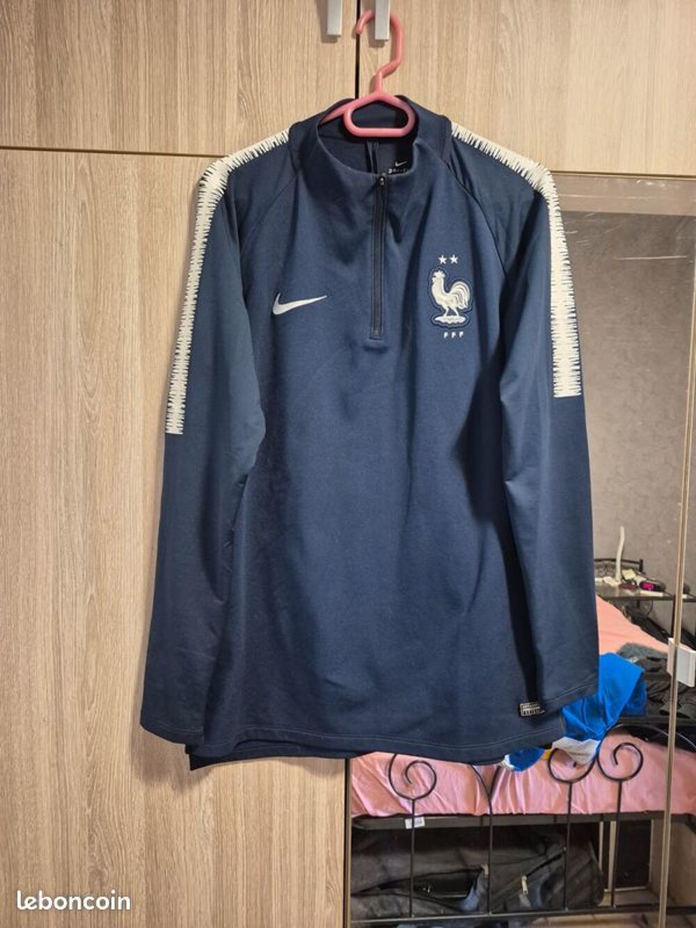 Ensemble haut &eacute;quipe de France 4 pi&egrave;ces Vêtements