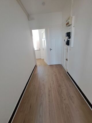  Appartement à louer 1 pièce 39 m²