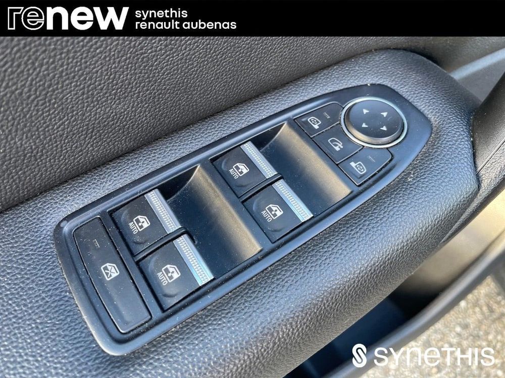 Captur E-Tech Plug-in 160 Intens 2021 occasion 07200 Aubenas