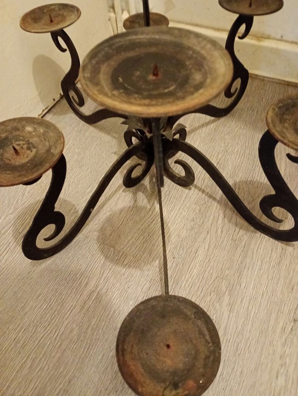 Lustre fer forg&eacute; Décoration