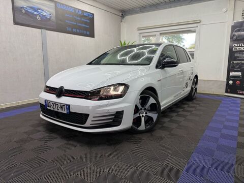 Annonce voiture Volkswagen Golf 16990 €