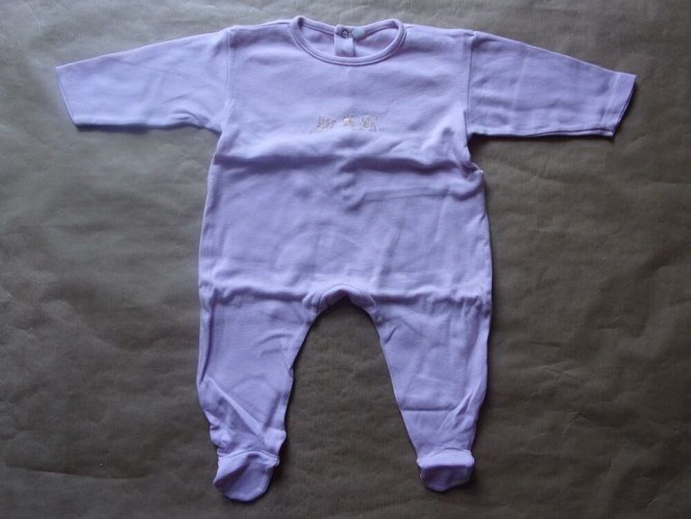 Pyjama en taille 6 mois Vtements enfants