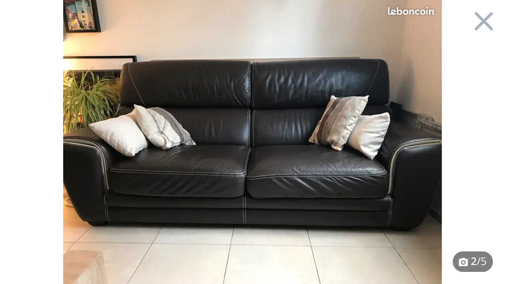 Canap&eacute; cuir chocolat + pouf Meubles