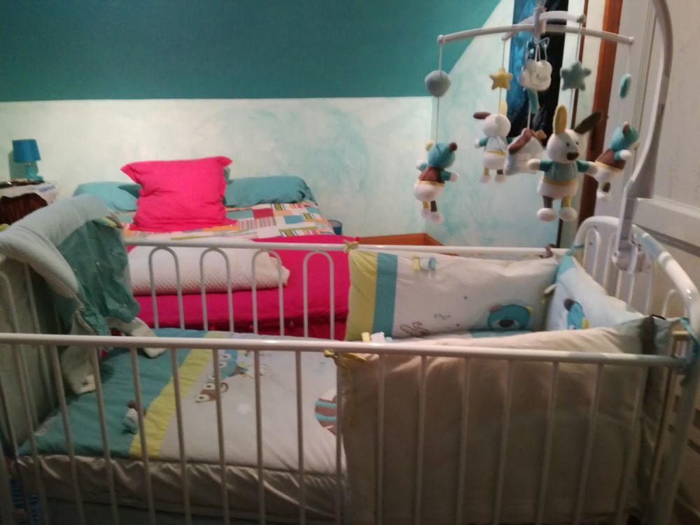 Lit de b&eacute;b&eacute; Mobilier enfants
