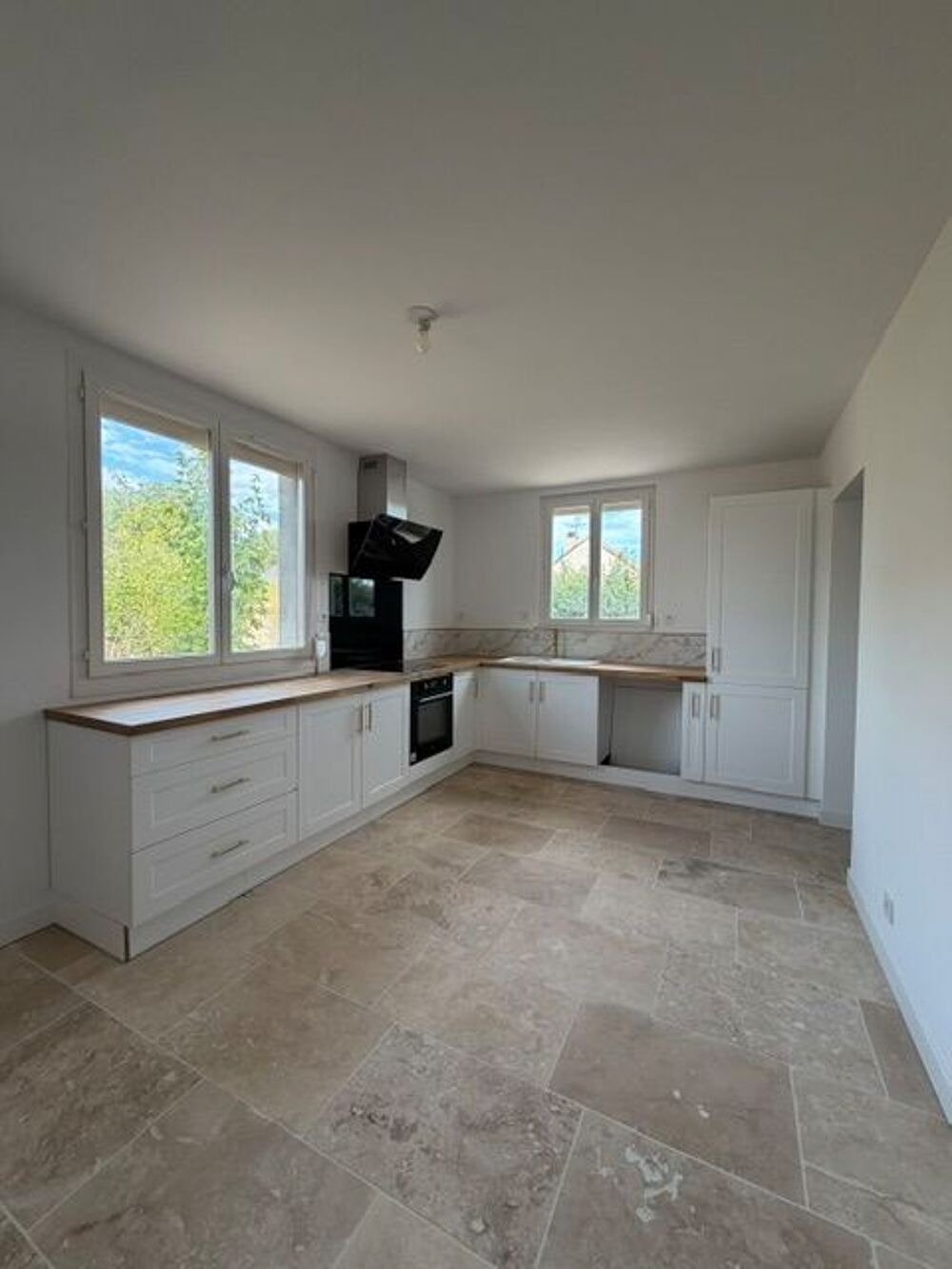 Maison 3 pièces 83 m² · à France · 83 m² · 210 000 €