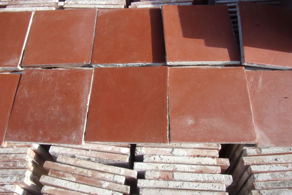 Rare carrelage rouge Bricolage