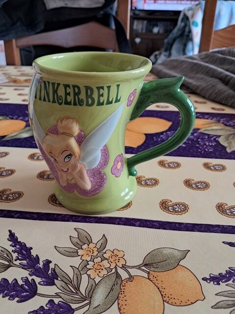 Mug Tinkerbelle fee clochette disney store manga anime japon 12 F�ves (57)
