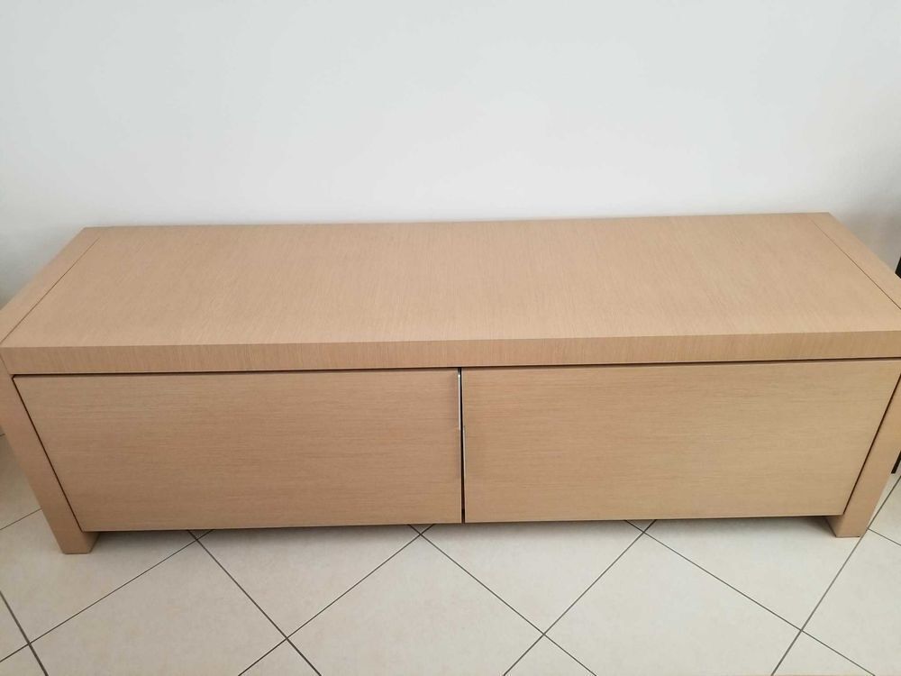 Buffet bas Roche Bobois ch&ecirc;ne teint&eacute; blanchi Meubles