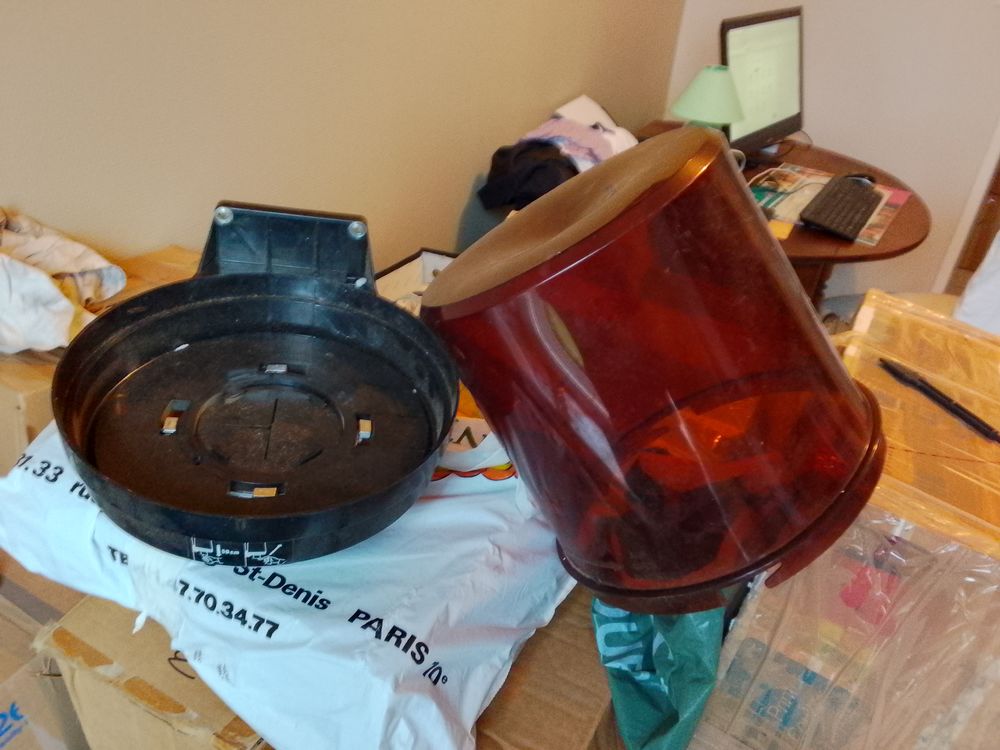 DEVIDOIR DE ROULEAU DE PAPIER ESSUIE TOUT Bricolage