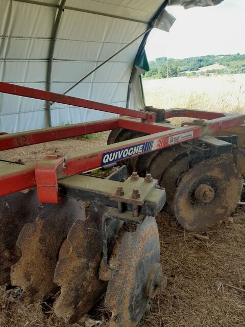 Mat&eacute;riel Agricole / Viticole Mat&eacute;riel Agricole / Viticole 1234 occasion Sistels 82340