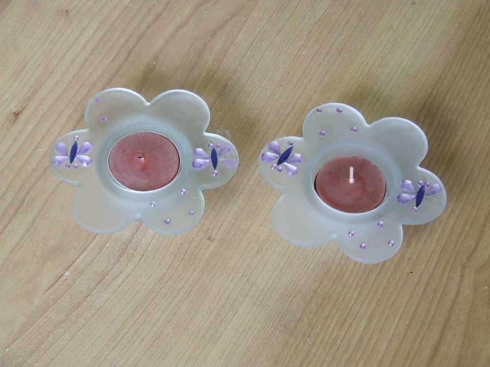 Bougeoir d&eacute;coratif fleur orn&eacute; de papillons, Verre d&eacute;poli Décoration