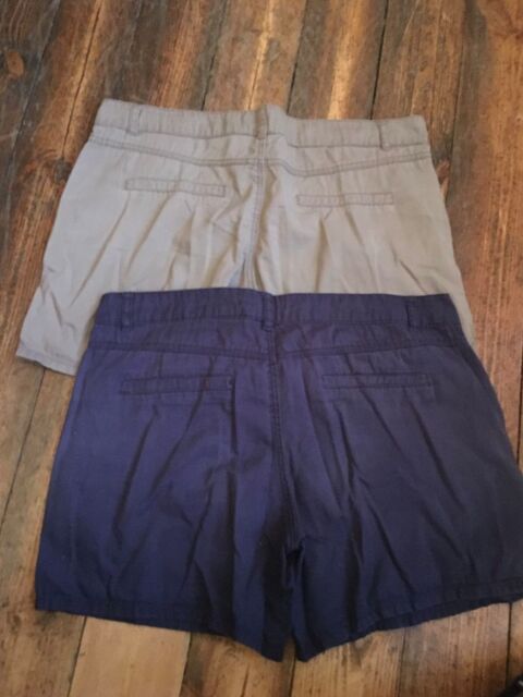 short femme taille 38 les deux 4&euro; 4 Saint-Omer (62)