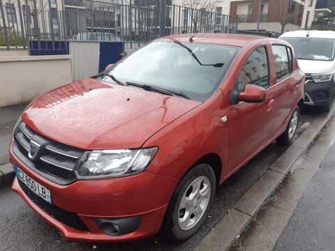 Dacia sandero TCe 90 Laur&eacute;ate