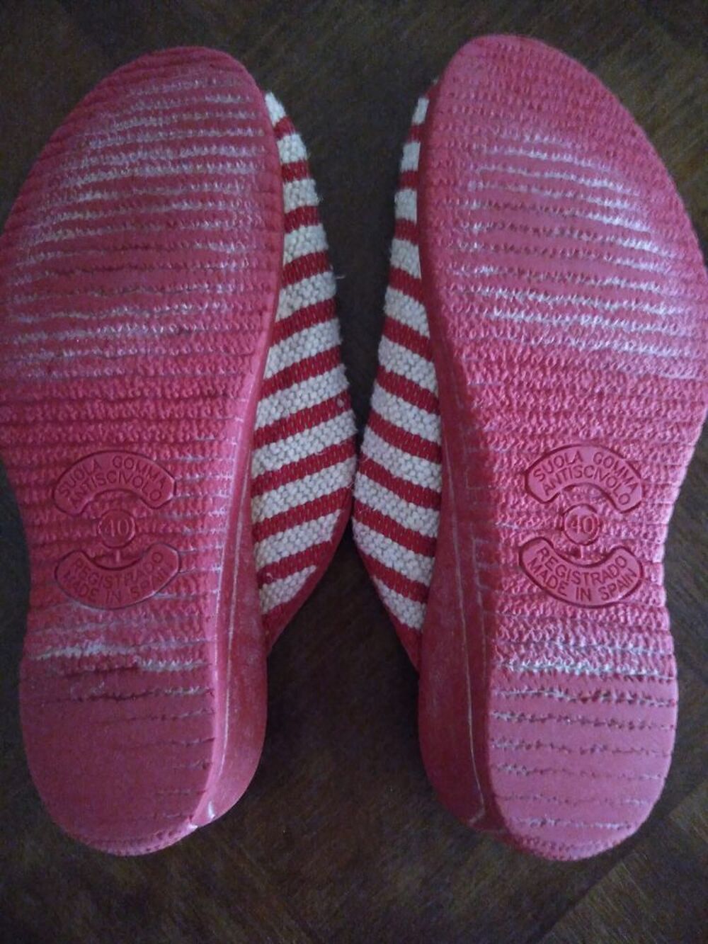 Mules en &eacute;ponge Chaussures