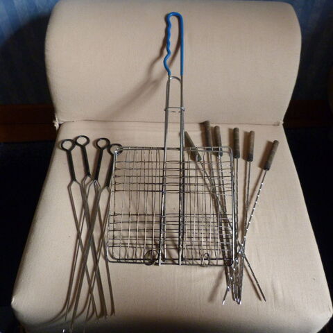 Lot Accessoires barbecue, occase bon état, 0 Ayguesvives (31)