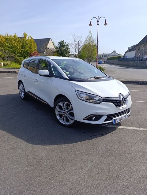 Renault Grand scenic IV Grand Sc&eacute;nic dCi 110 Energy EDC Business 7 pl 2017 occasion Virey 50600