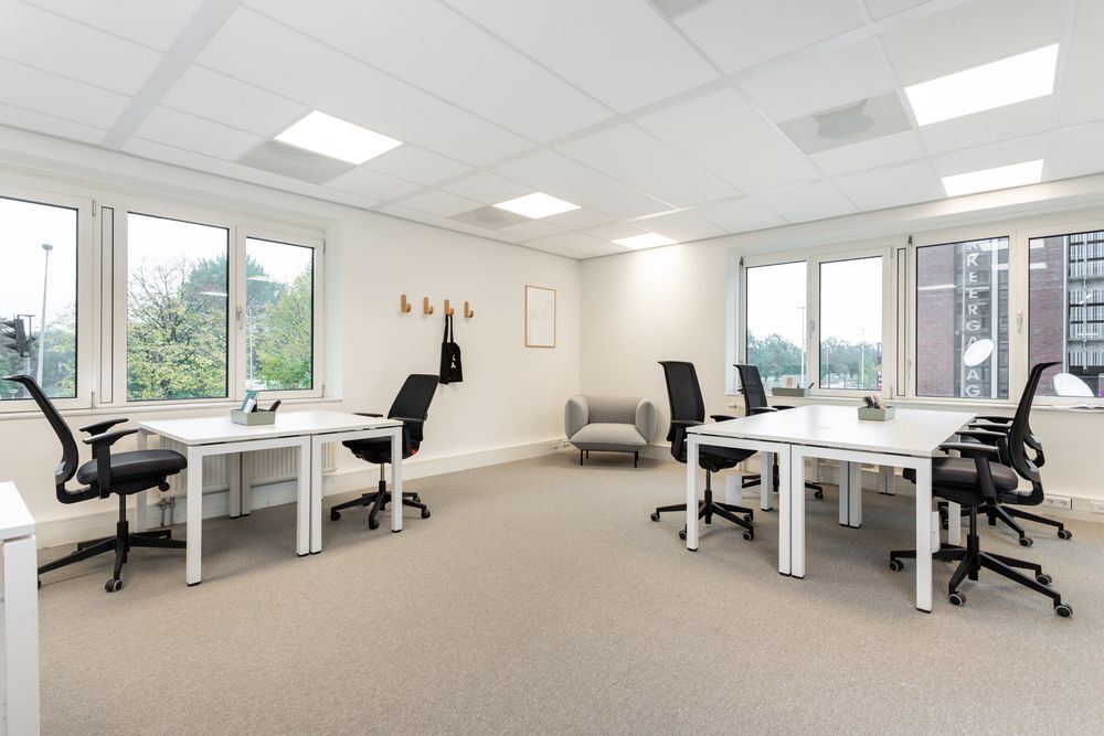   Louez un grand espace de bureau pour 50 personnes à BOULOGNE-BILLANCOURT, Route de la Reine Boulogne-Billancourt Boulogne-billancourt