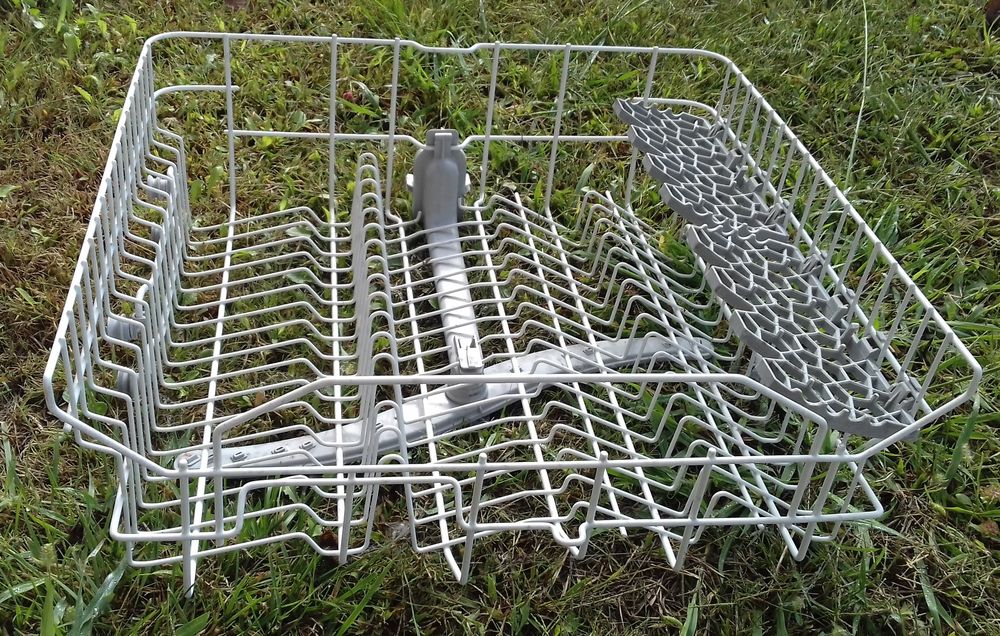Panier sup&eacute;rieur lave vaisselle Ariston Electroménager