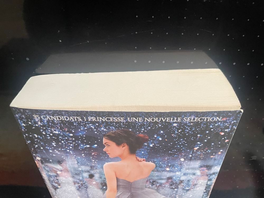 Livre L'HERITIERE Tome4 La s&eacute;lection _ Kiera CASS Livres et BD