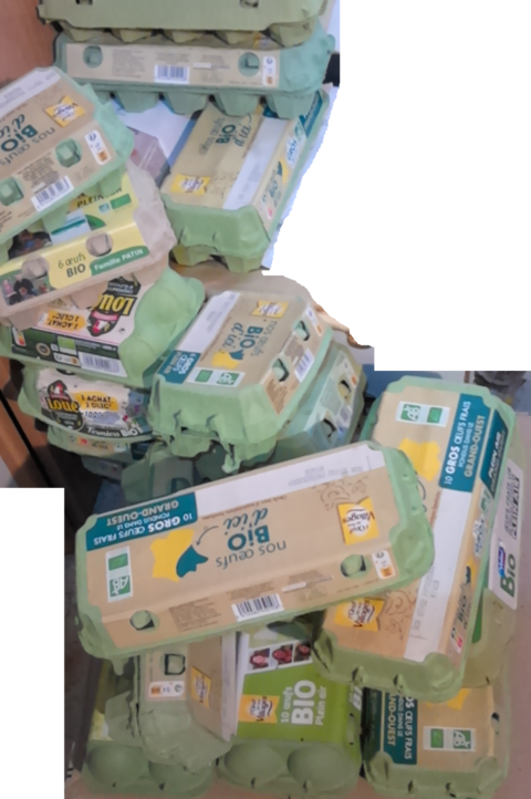 Bo�tes � ?ufs (6 et/ou 10) 0.15 Montfort-sur-Risle (27)