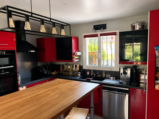  Villa à vendre 9 pièces 196 m²