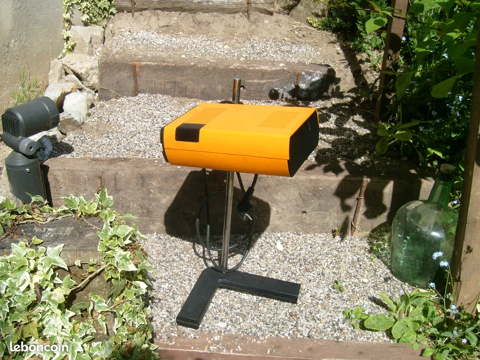 LAMPE DE BUREAU Orange JR TALOPP 150 Saint-Hilaire-de-Riez (85)