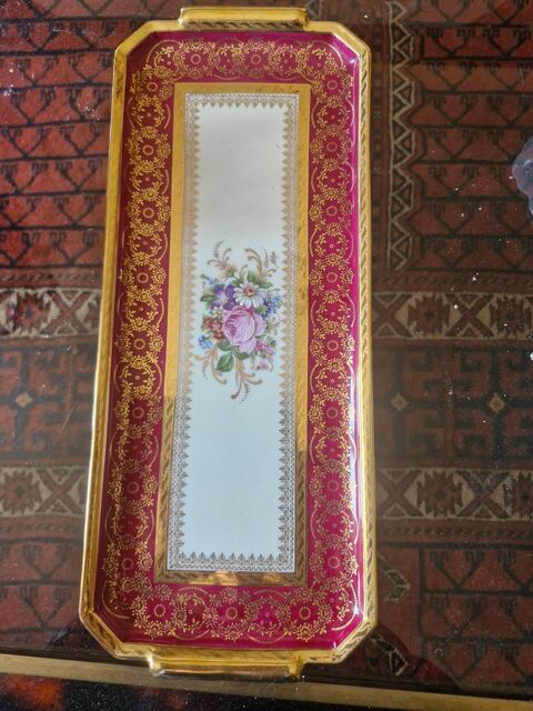 Plat long porcelaine de Limoges Nancy (54)