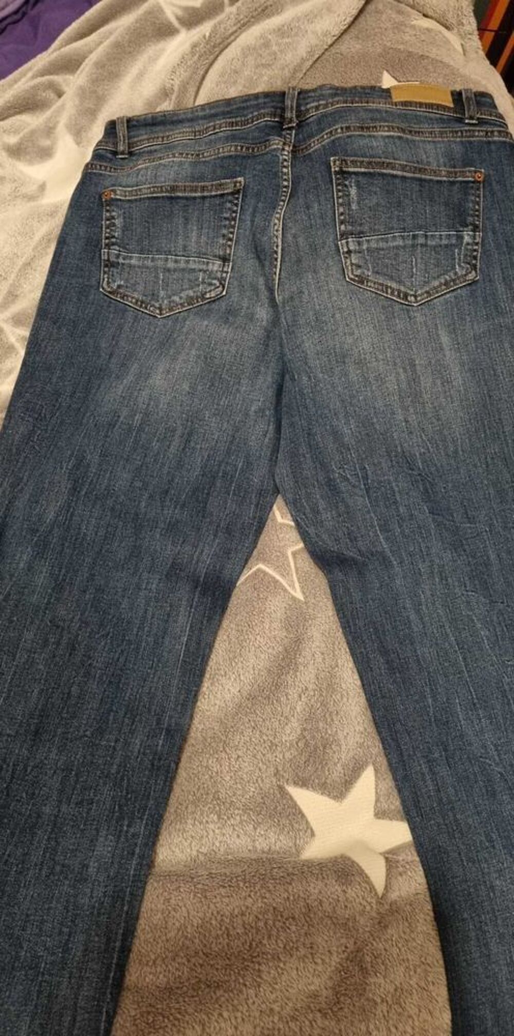 Lot de 3 jeans Femme T42. TBE. Promod . Lucien Vêtements