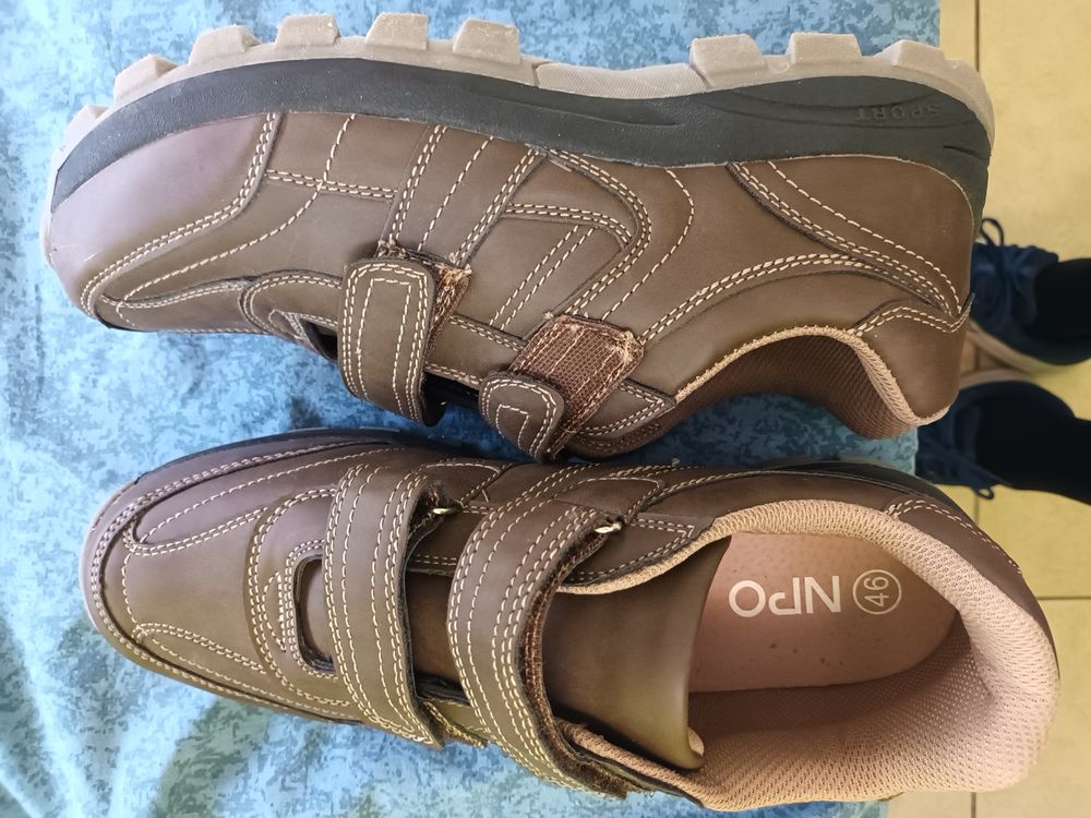 CHAUSSURES CUIR POINTURE 46 NEUVES Chaussures