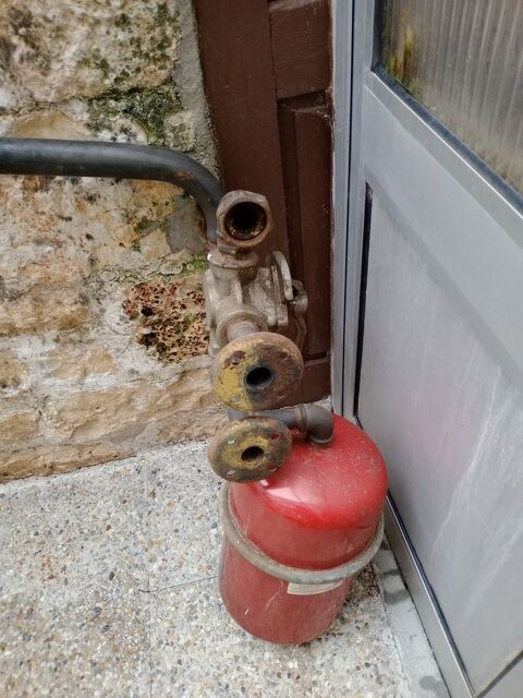 Vanne 3 voies avec vase d'expansion pour chaudi�re 35 Luzy-sur-Marne (52)