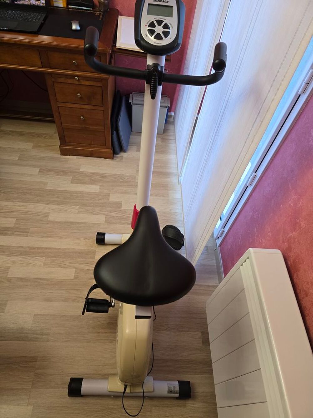 V&eacute;lo appartement avec compteur branchement secteur..
Sports