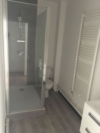  Appartement à louer 3 pièces 55 m²