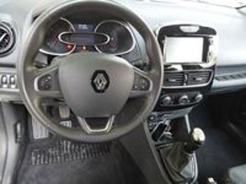 Clio IV Clio dCi 90 E6C Business 2019 occasion 38080 Saint-Marcel-Bel-Accueil