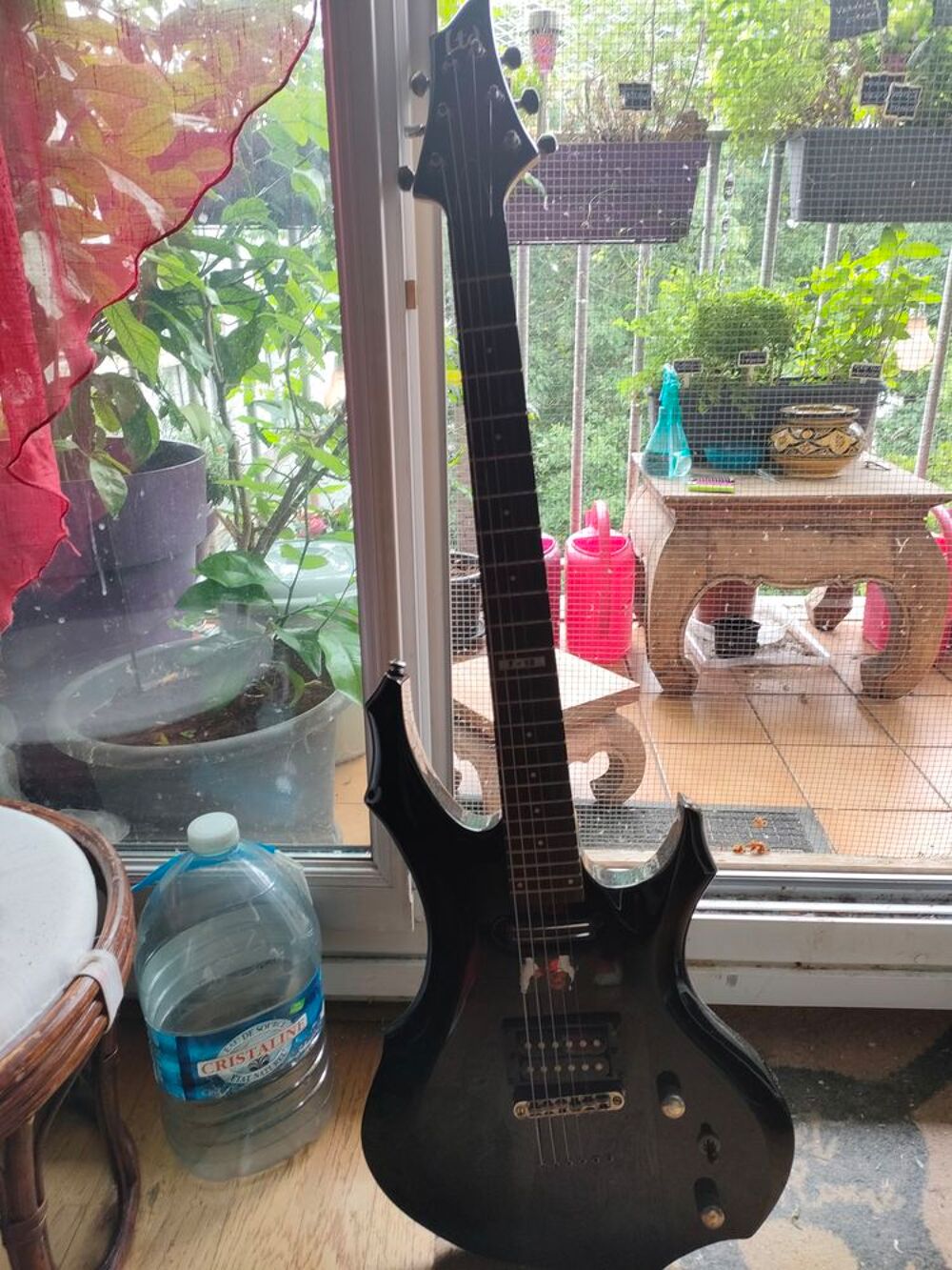 guitare &eacute;lectrique Instruments de musique