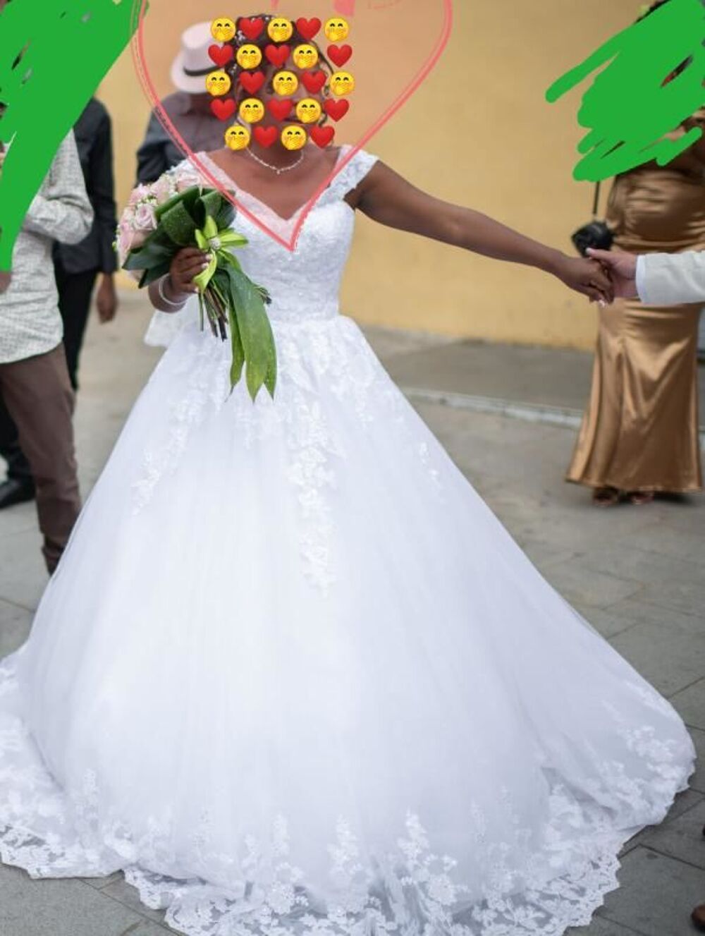 Robe de mari&eacute;e Vêtements