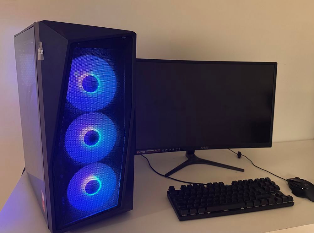 &eth;Ÿ'" Tour PC Gamer performante €" RTX 3070 Ti / Ryzen 7 €" Tr&egrave;s peu utilis&eacute;e Matériel informatique