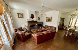  Maison � vendre 8 pi�ces 178 m� Fontaine-le-port