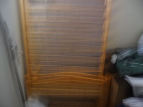 lit en pin massif 80 Mondouzil (31)