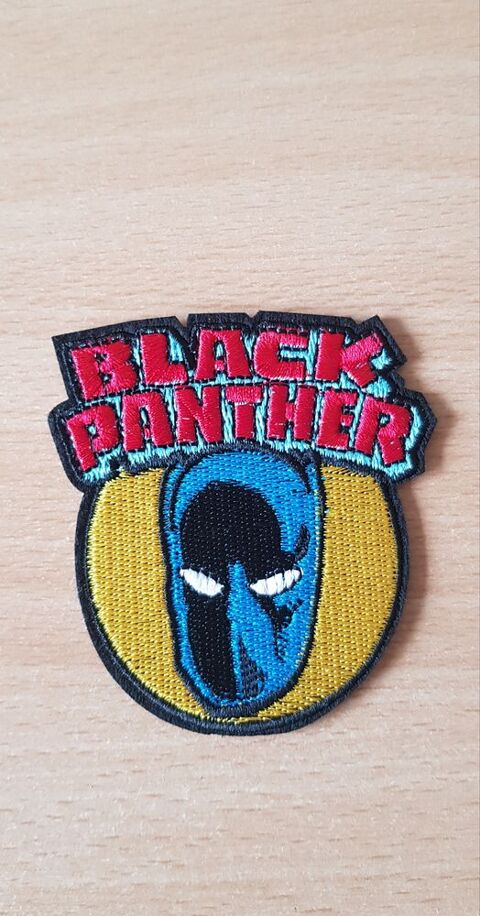 Ecusson brod�
black panther
super h�ros Marvel
7,5x6,5 cm
5 Carnon Plage (34)