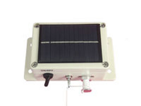   Porte automatique solaire pour poulailler made in Jura 