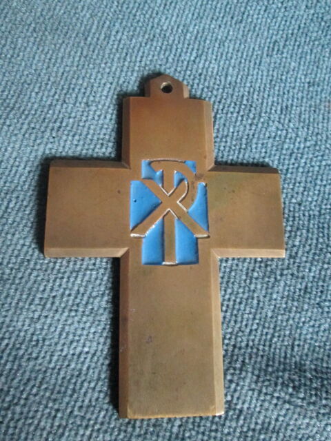 Pendentif croix large en métal avec chrisme 5 Herblay (95)