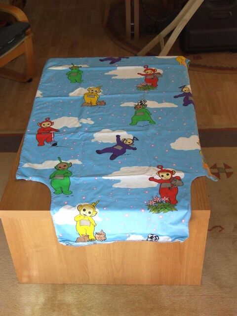 Housse de couette 80�נ120�cm, TELETUBBIES, Bleu, TBE 6 Bagnolet (93)