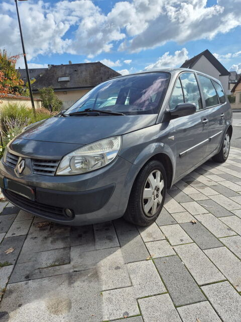 Renault grand scenic ii Grand Scenic 1.5 dCi 105 Carminat 7 pl