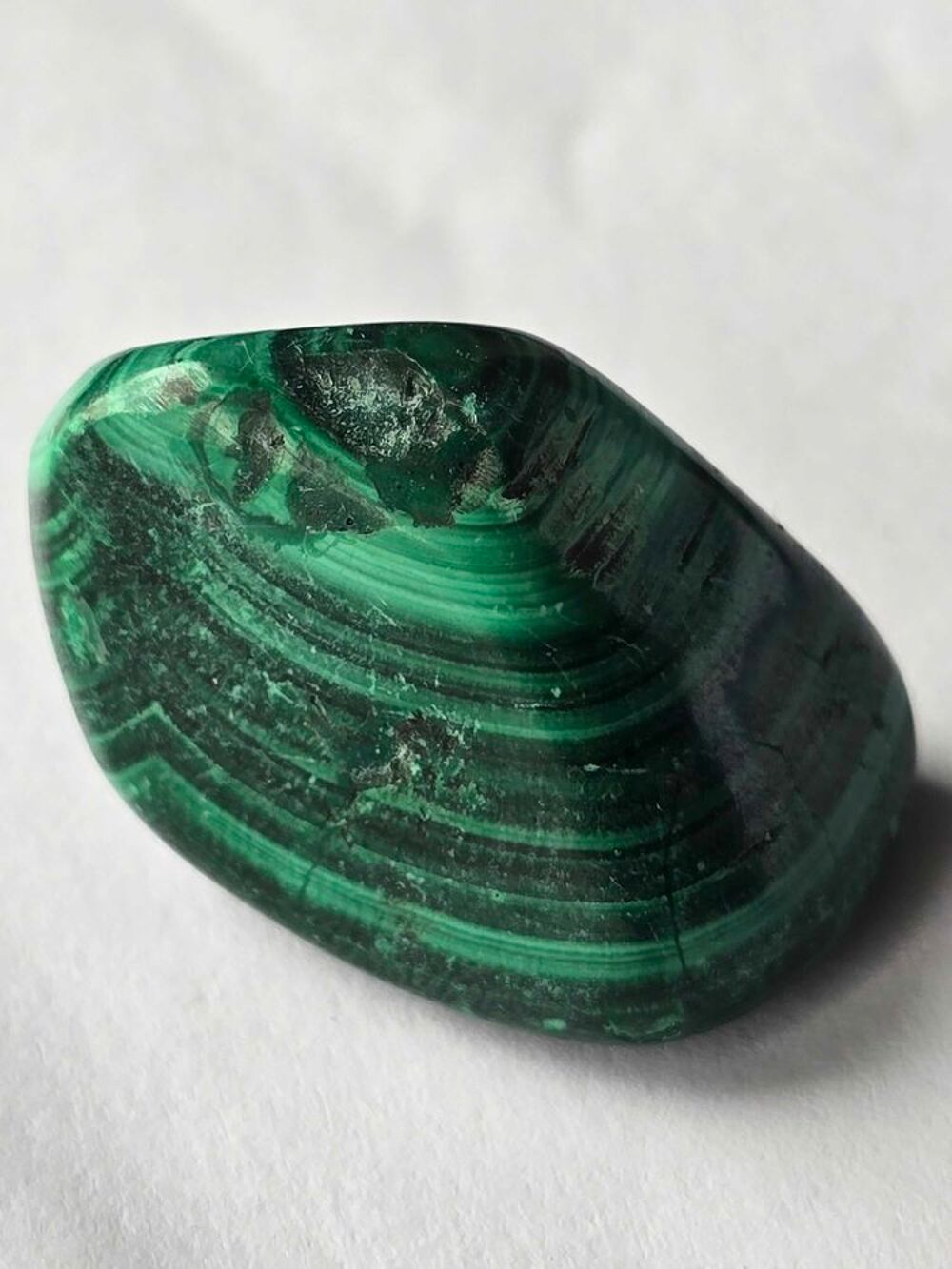 V&eacute;ritable Malachite de RDC-Superbes Rubanements Verts 14g 