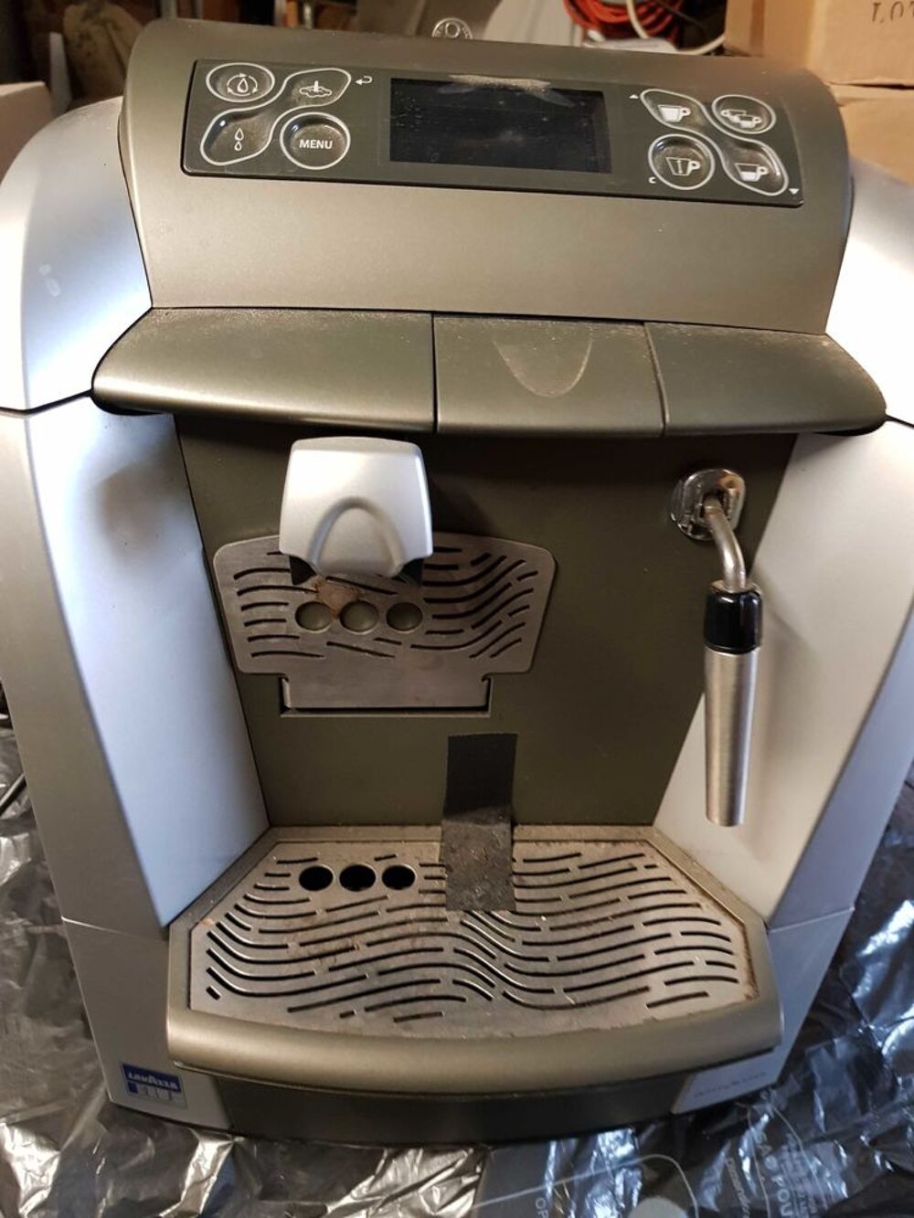machine &agrave; caf&eacute; multifonctions Electroménager